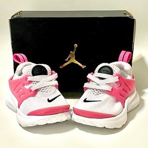 LITTLE NIKE PRESTO SNEAKER